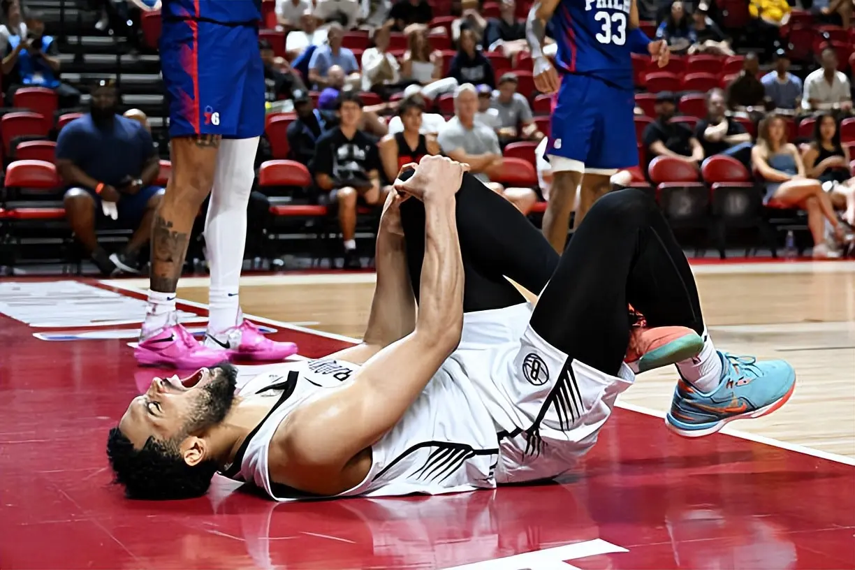 AA, div, div AA, div, div