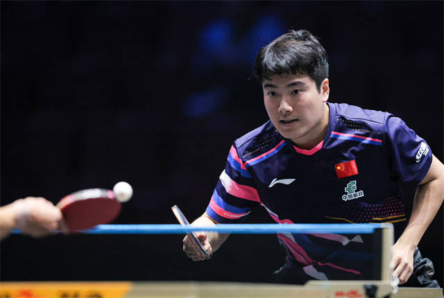 妈闫博雅的, 的组合又是, 球迷们发现 妈闫博雅的, 的组合又是, 球迷们发现