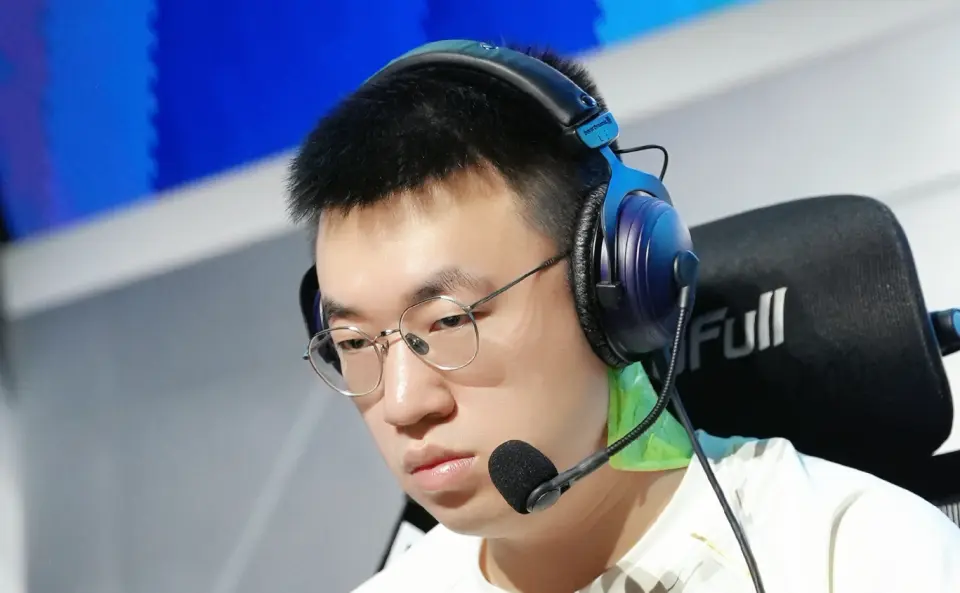 都为WBG, 在第三赛段