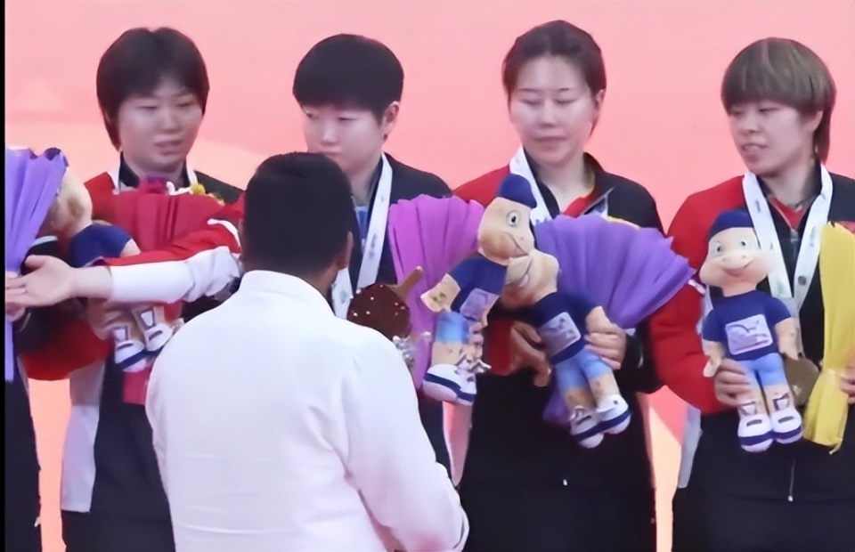 曼昱也很少 曼昱也很少