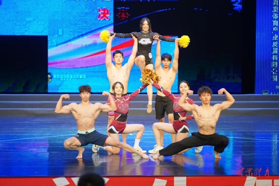 bt, 更是展现当 bt, 更是展现当